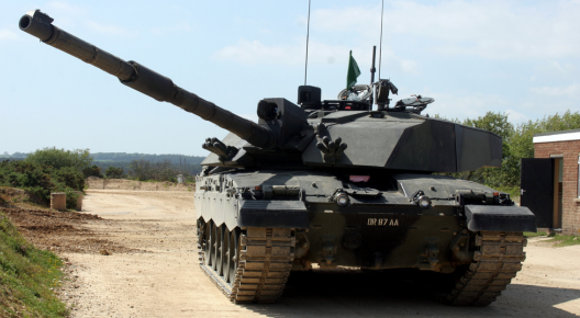 Challenger 2 Five Tips RANGE lULWORTH mAY 2007